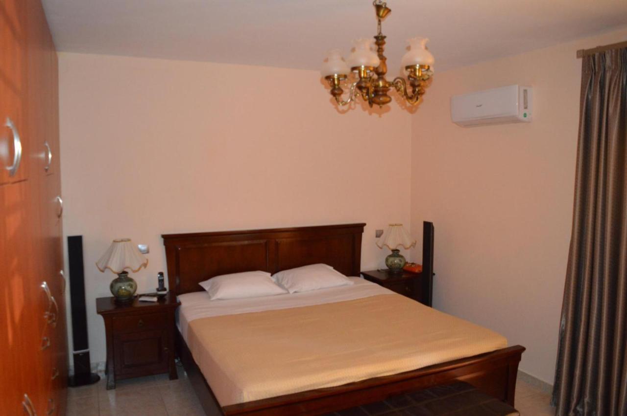 Villa Avatos - Near To The Port Of Rafina And The Airport Of Athens Agios Spyridon  Exteriér fotografie